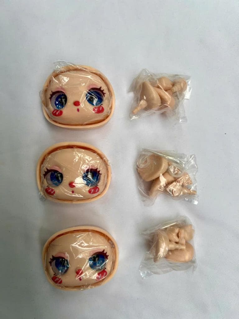 Bộ mặt, tay, chân LiLa - Ảnh tổng quan
